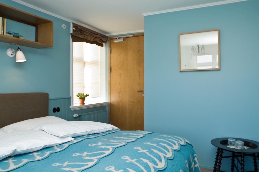 Hotel Egilsen Стиккисхоульмюр Экстерьер фото